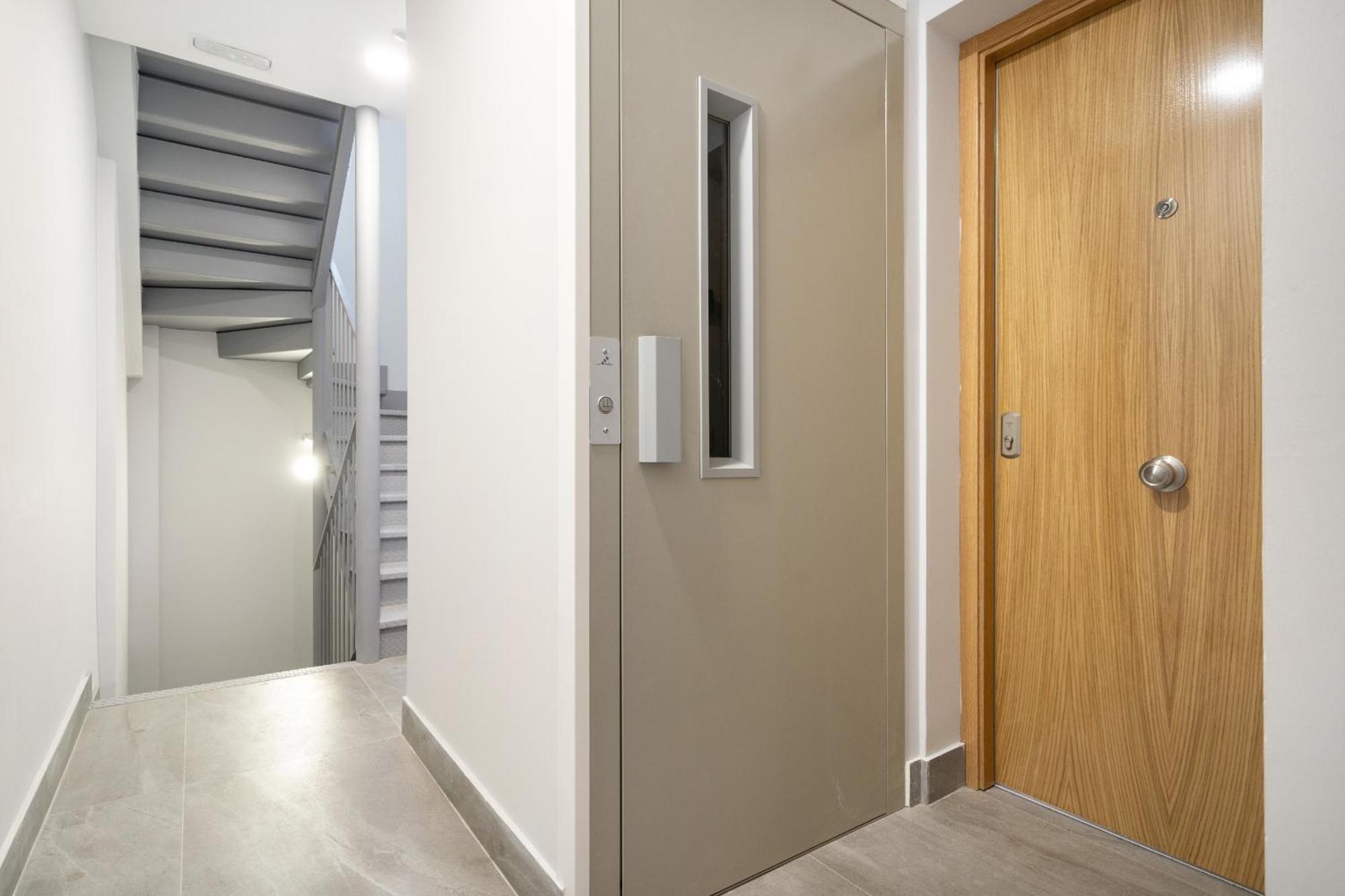 Madrid Riverside Studios Con Parking Incluido Alquiler Temporal 외부 사진